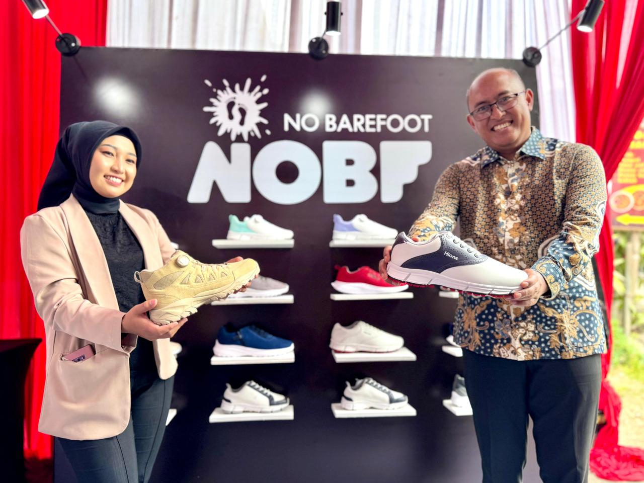 PRODUK LOKAL: Brand unggulan CV Mitraindo Shoes Pratama, NOBF (No Bare Foot) resmi ekspor perdana ke pasar global.