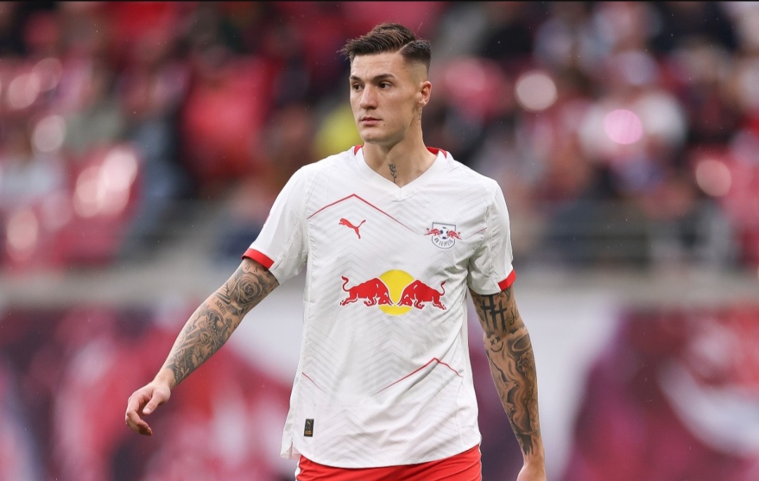 Benjamin Sesko semakin dekat ke Manchester United.