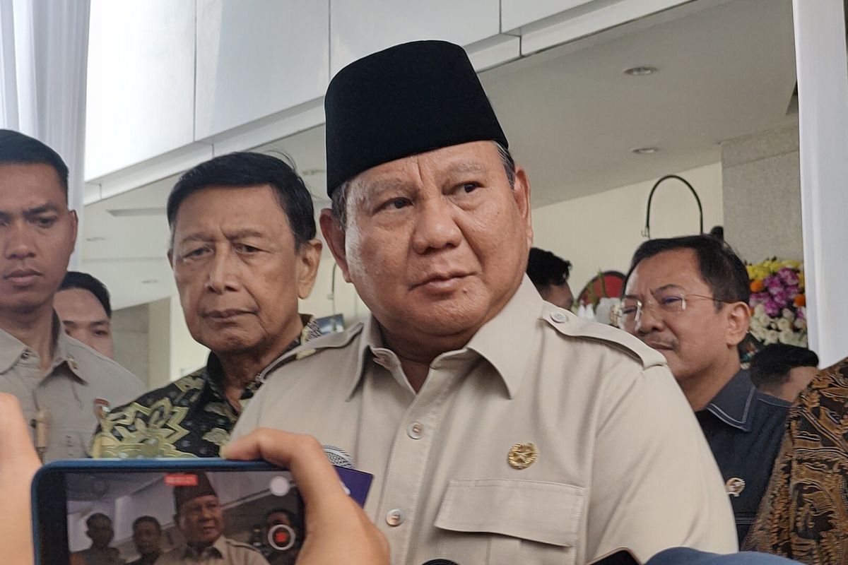 Pemanggilan ini berlangsung di tengah meningkatnya protes masyarakat terkait kebijakan PPATK yang memblokir sementara rekening tidak aktif atau rekening yang tidak digunakan dalam jangka waktu tertent