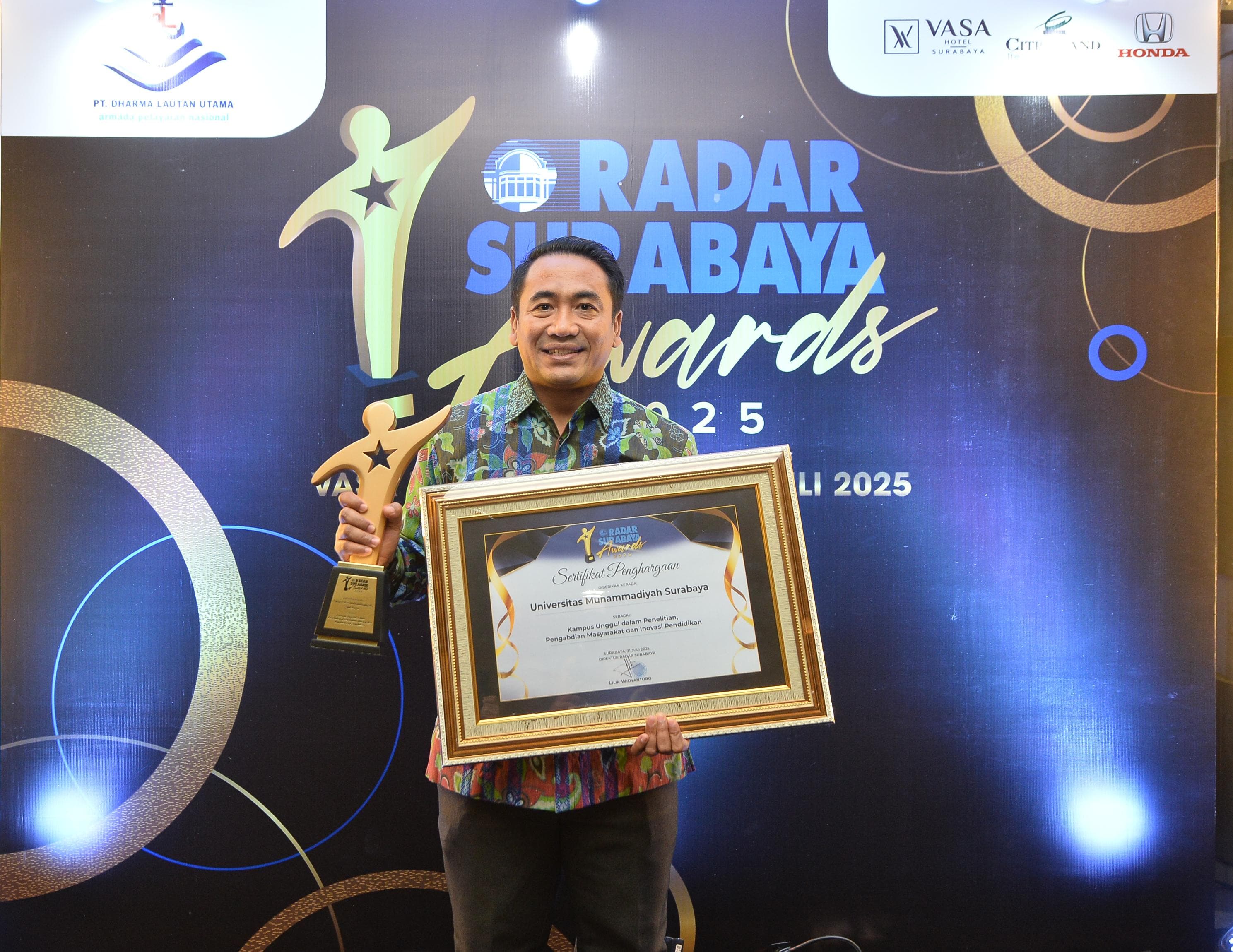 Rektor UM Surabaya, Dr. Mundakir, S.Kep., Ns., M.Kep.