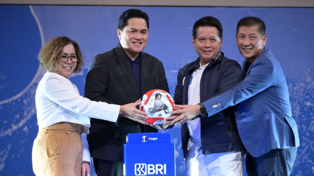 Peluncuran BRI Super League dihadiri oleh Erick Thohir (Ketua Umum PSSI), Ferry Paulus (Direktur Utama I.League), Hery Gunardi (Direktur Utama BRI), serta Harsiwi Achmad (Direktur SCM).