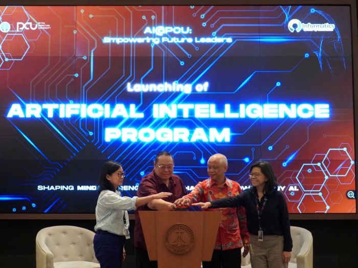 MASA DEPAN: AI buatan PCU Surabaya saat diluncurkan. AI tersebut bisa mendeteksi penyakit hingga sentimen di TikTok yang dapat berdampak pada bisnis.