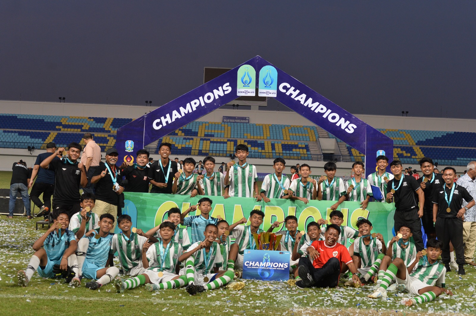 Deltras FC pertahankan gelar juara Piala Soeratin U-15 Jawa Timur.