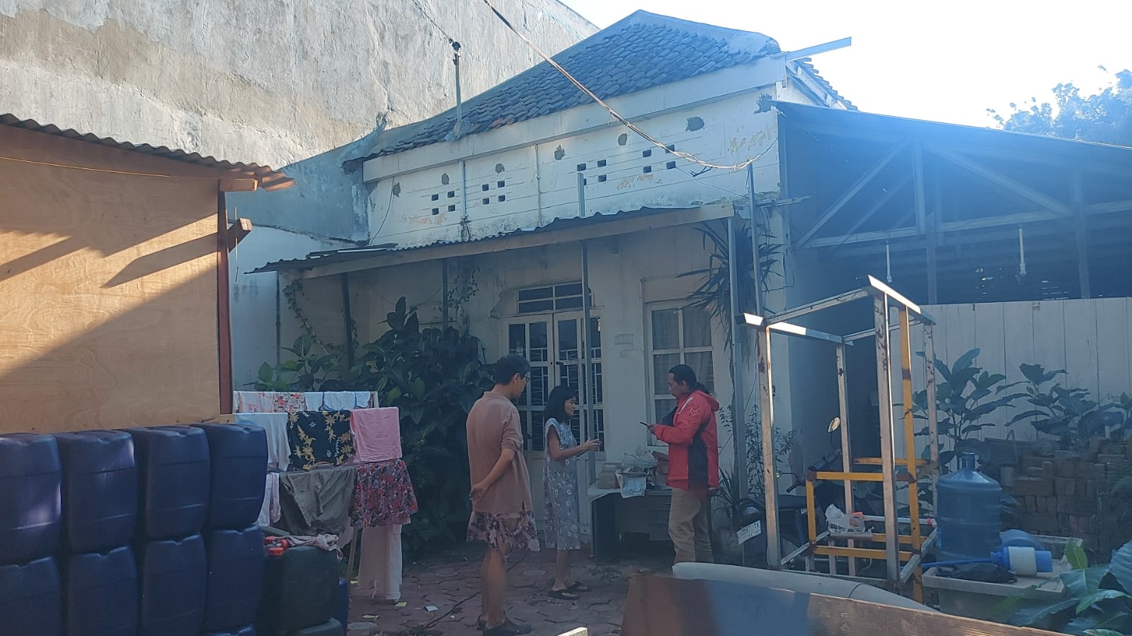 LOKASI : Pencurian terjadi di sebuah tempat kos Jalan Nias, Surabaya. Korban kehilangan satu buah ponsel. (IST/RADAR SURABAYA)