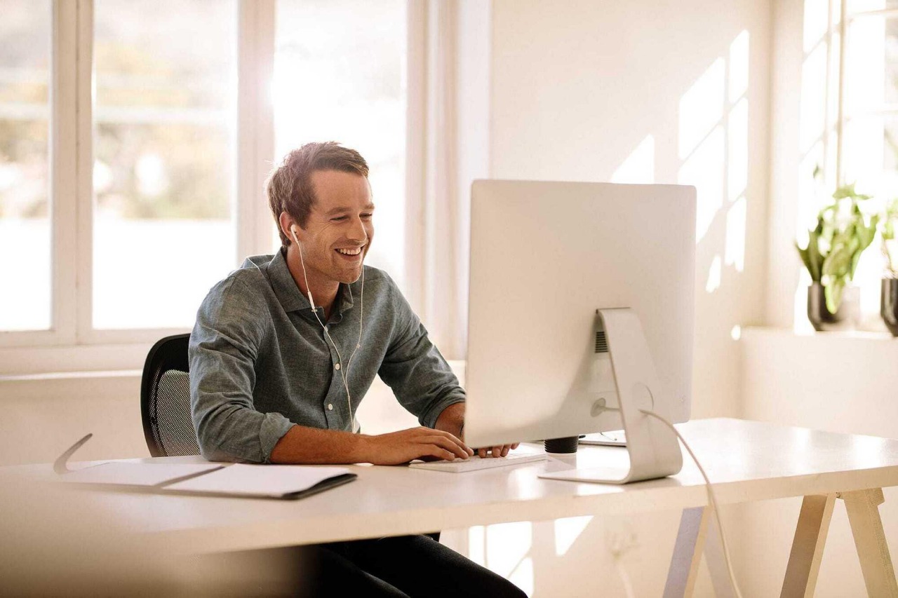Gaya kerja Work From Home (WFH) semakin diminati di berbagai belahan dunia.