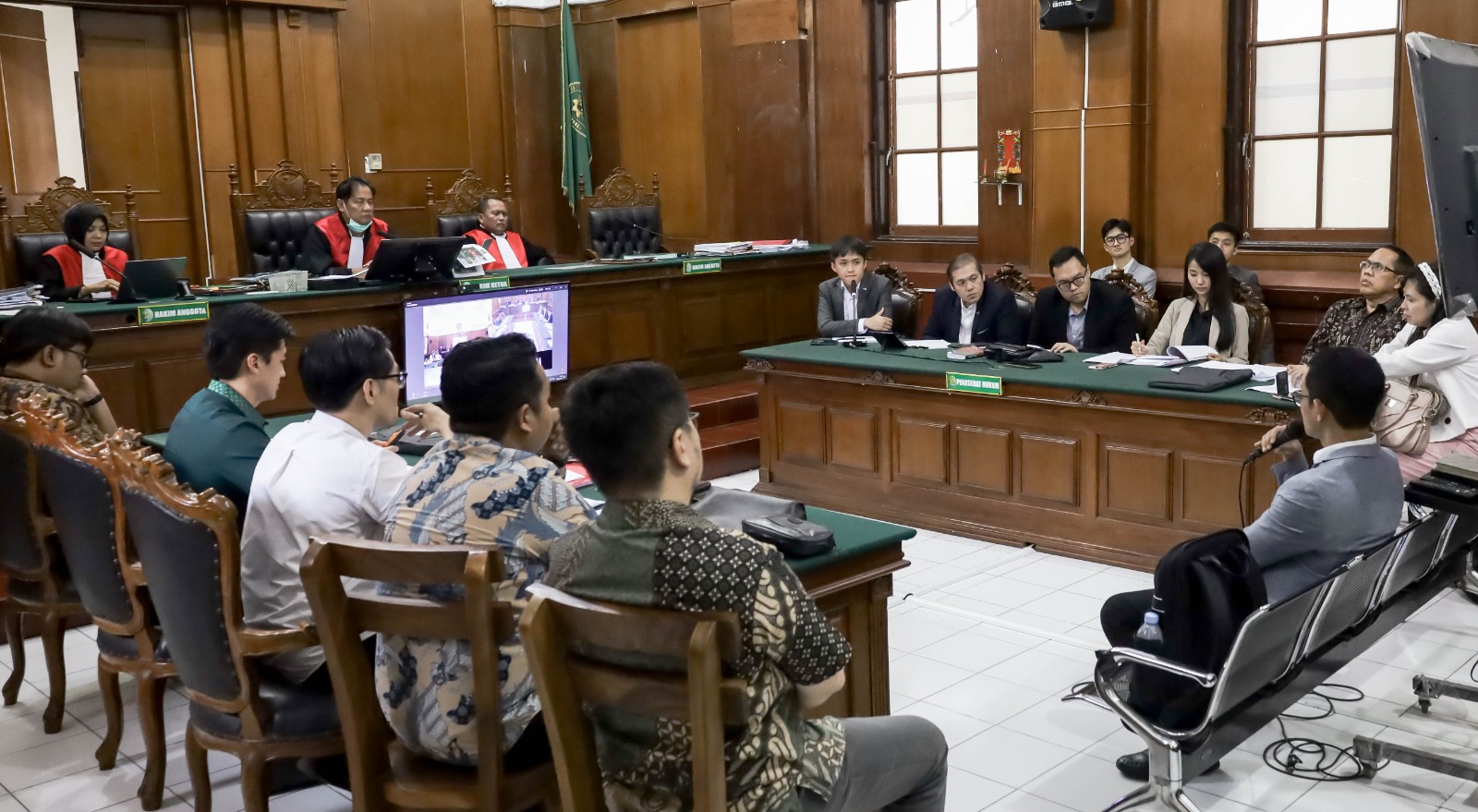 Agenda sidang lanjutan gugatan kepemilikan PT DNP yang digelar di pengadilan Negeri Surabaya.