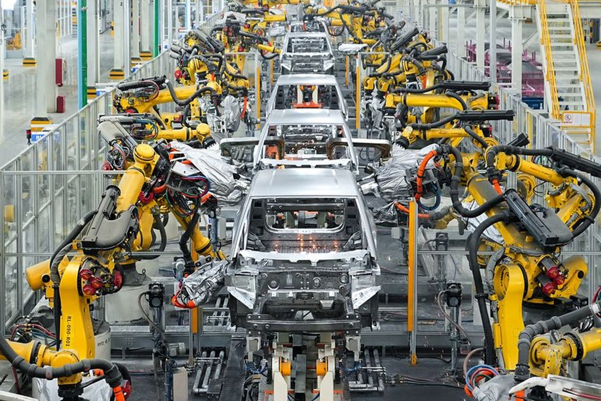 PT BYD Motor Indonesia bangun pabrik di Subang Smartpolitan, Jabar, untuk percepat ekosistem kendaraan listrik, target beroperasi awal 2026.