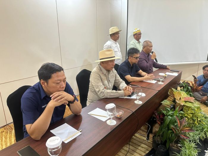 KOORDINASI: Pertemuan APTRI Jawa Timur menyikapi maraknya gula rafinasi hingga menghambat penyerapan gula petani.