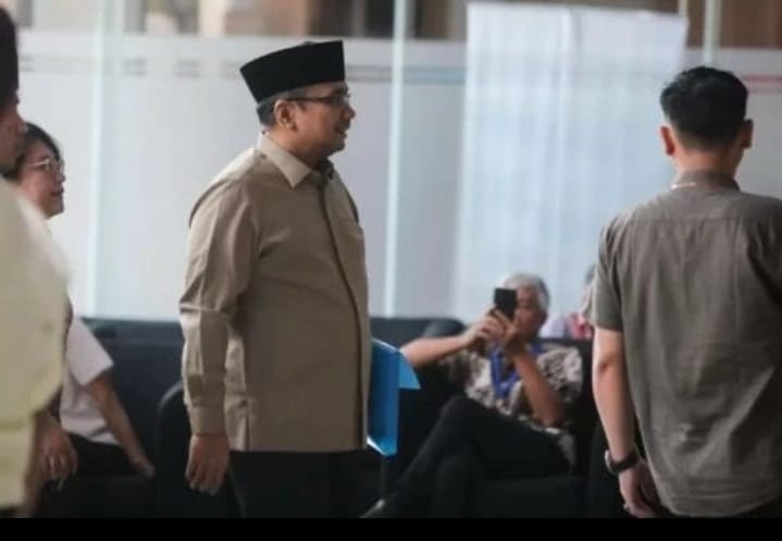 Dugaan korupsi Kemenag akan diusut KPK dengan menggandeng PPATK.
