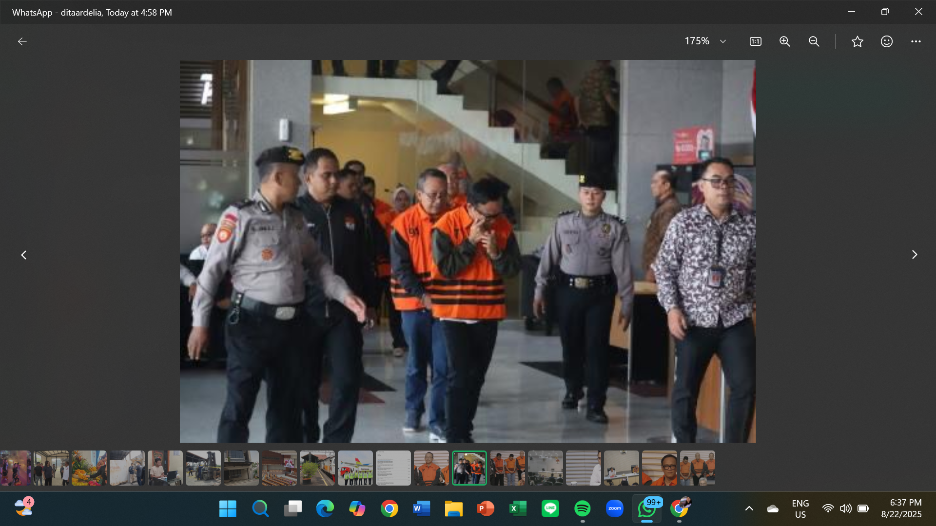 Usai diperiksa intensif KPK, Wamenaker Immanuel Ebenezer resmi kenakan rompi oranye tahanan dan tampak menangis.