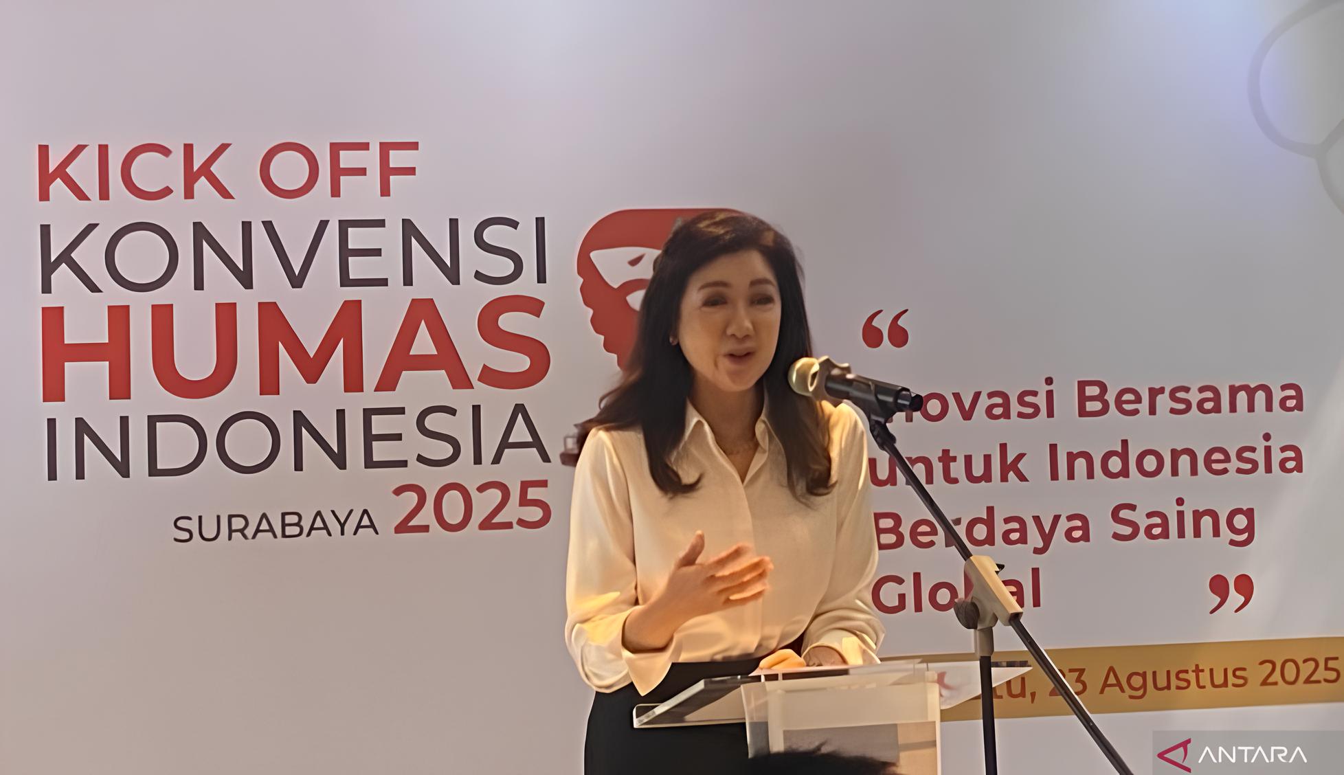 Direktur Jenderal Komunikasi Publik dan Media Kementerian Komunikasi dan Digital Fifi Aleyda Yahya menyampaikan sambutan dalam acara "Kick Off Konvensi Humas Indonesia 2025 Surabaya" di Jakarta, Sabtu