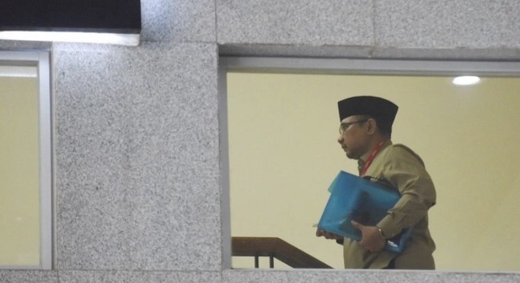 KPK geledah rumah mantan Menag Gus Yaqut di Condet, Jakarta Timur, dalam kasus dugaan korupsi haji senilai Rp1 triliun.