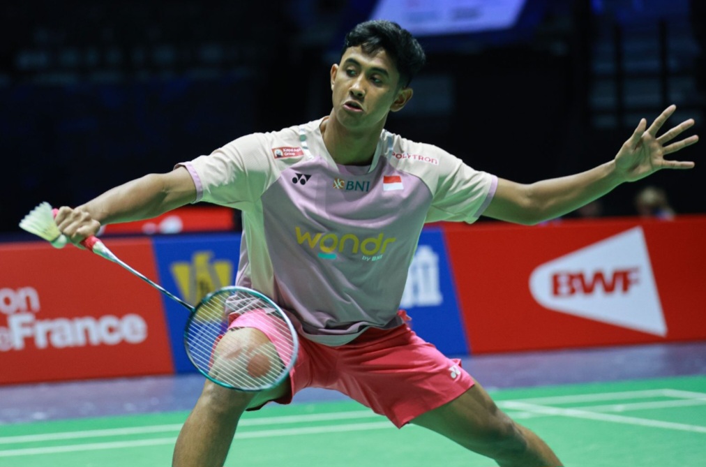 Alwi Farhan melaju ke babak kedua BWF World Championships 2025.