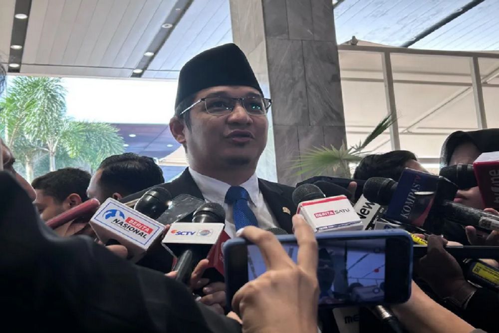 Pasha Ungu hadiri rumah duka Affan Kurniawan, driver ojek online korban rantis Brimob, sampaikan duka di Instagram.