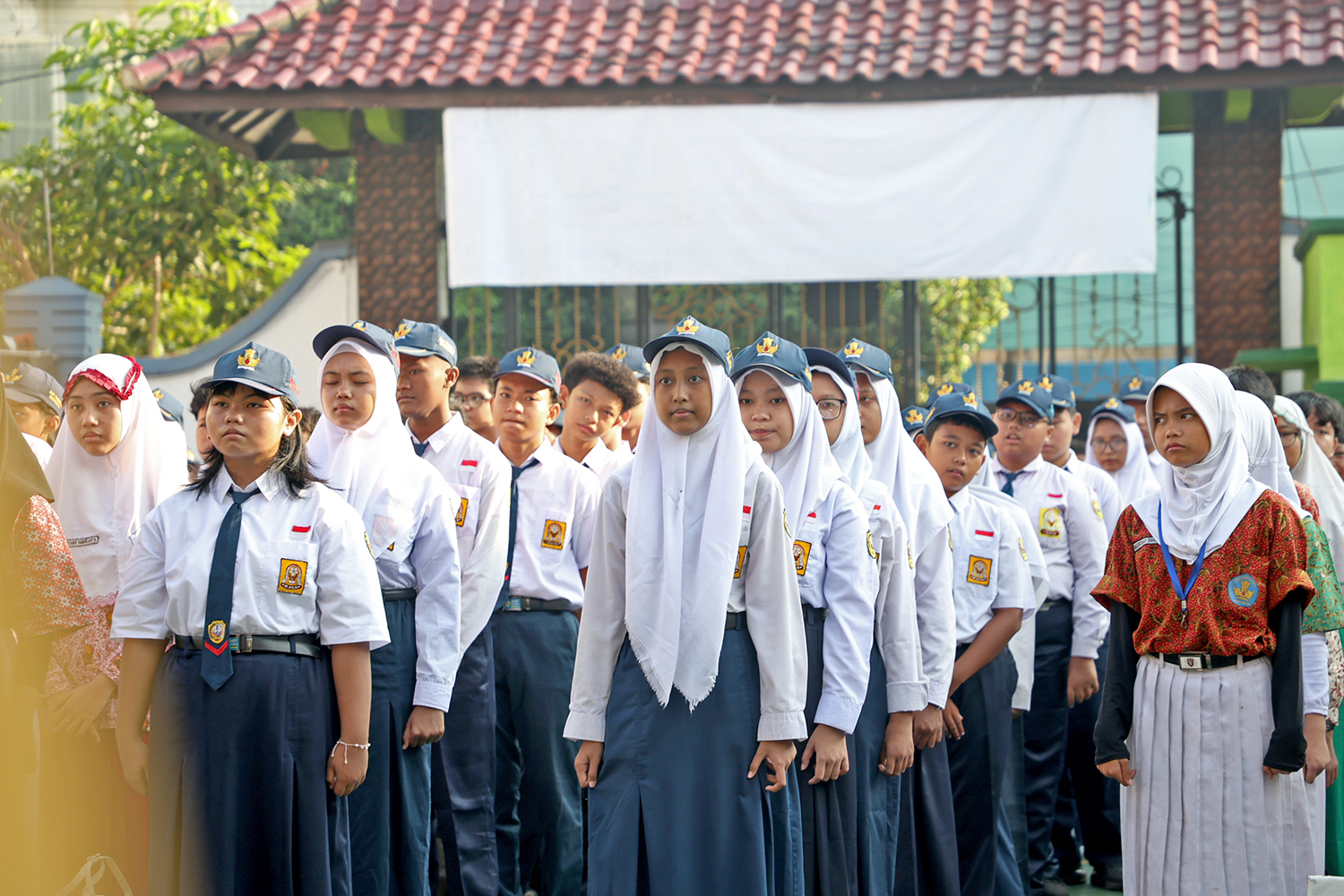 Diusulkan siswa belajar di rumah mulai 1-5 September terkait adanya isu demonstrasi .