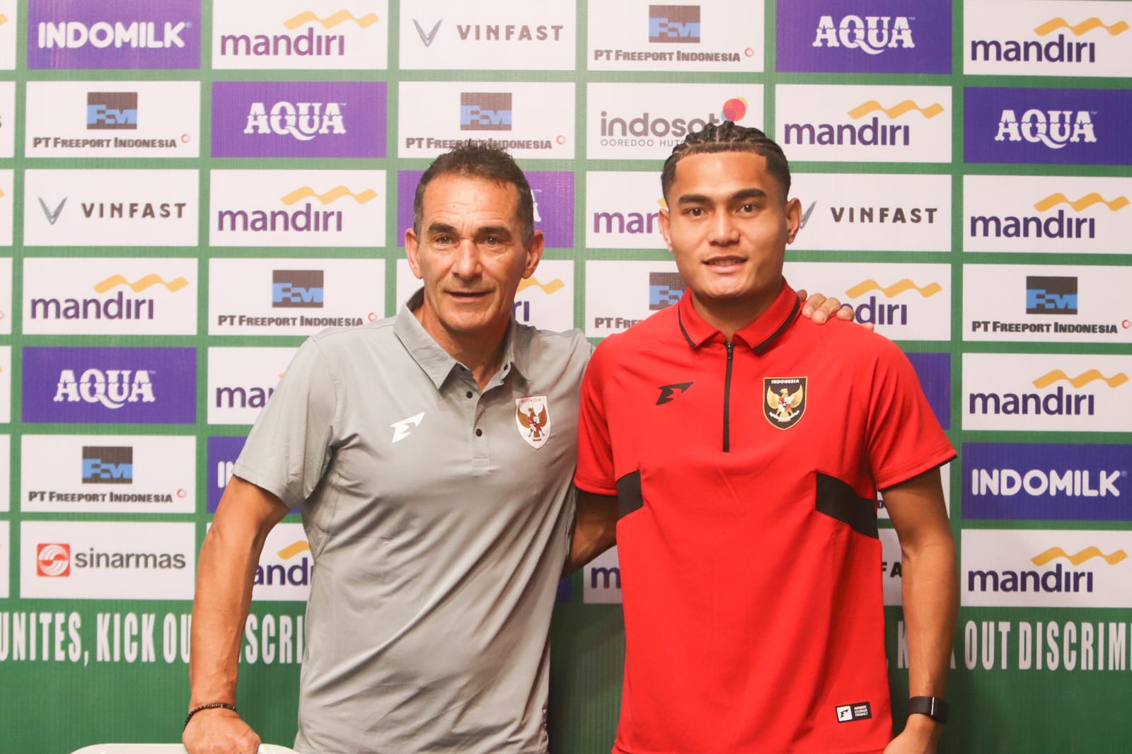 Gerald Vanenburg dan Mikhael Tata