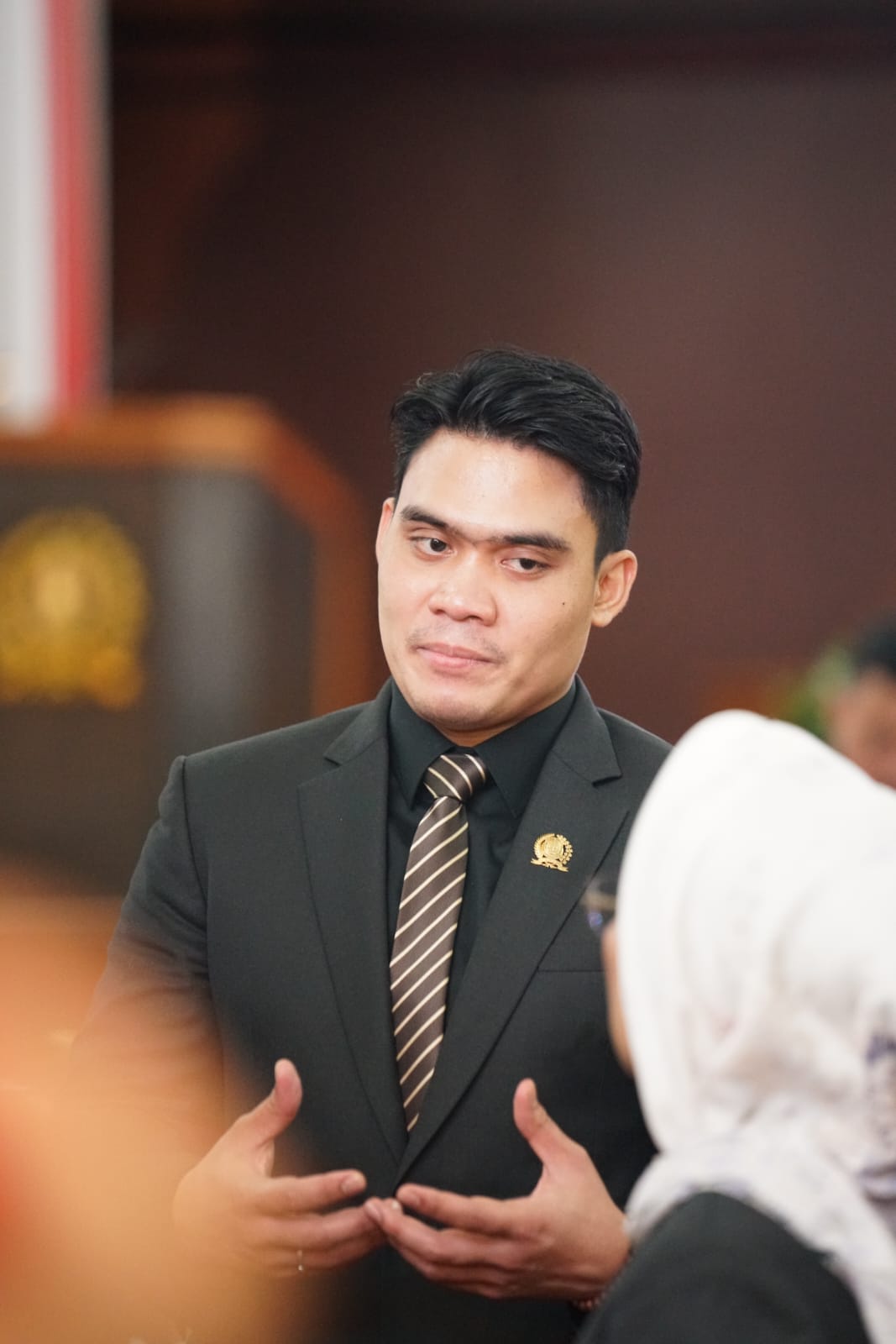 MEMPERJUANGKAN: Juru Bicara Komisi E DPRD Jatim Cahyo Harjo Prakoso mengungkapkan adanya kekurangan anggaran di Dinas Pendidikan Jatim.(IST/RADAR SURABAYA)