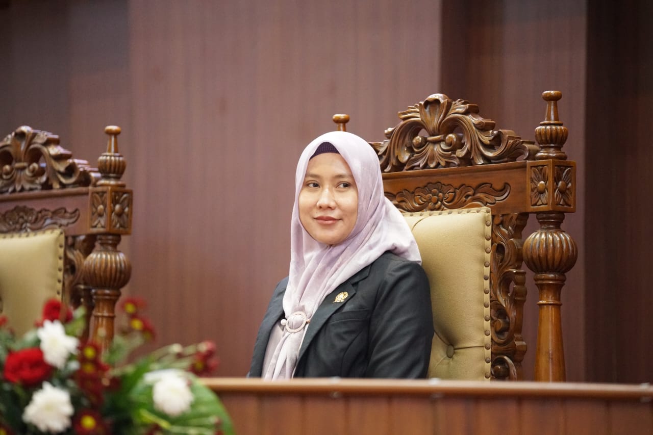 Wakil Ketua DPRD Jatim Sri Wahyuni