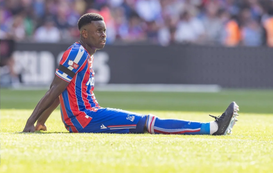 Marc Guehi pantas marah ke Crystal Palace .