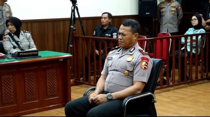 Sidang etik tertutup, berhentikan Kompol Kosmas K Gae secara tidak hormat