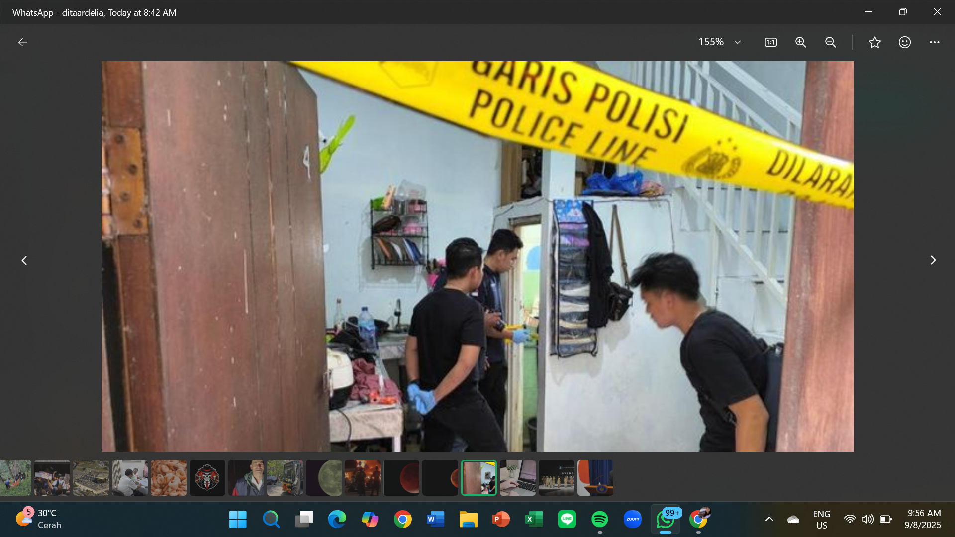 Polisi temukan 239 pecahan tulang dan 22 gigi korban mutilasi TAS di kamar kos tersangka Alvi Maulana, disimpan dalam plastik hitam.