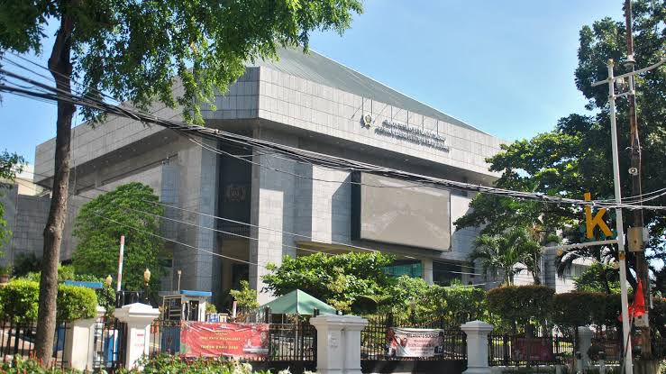 Aksi protes terkiat tunjangan Rumah DPRD DKI