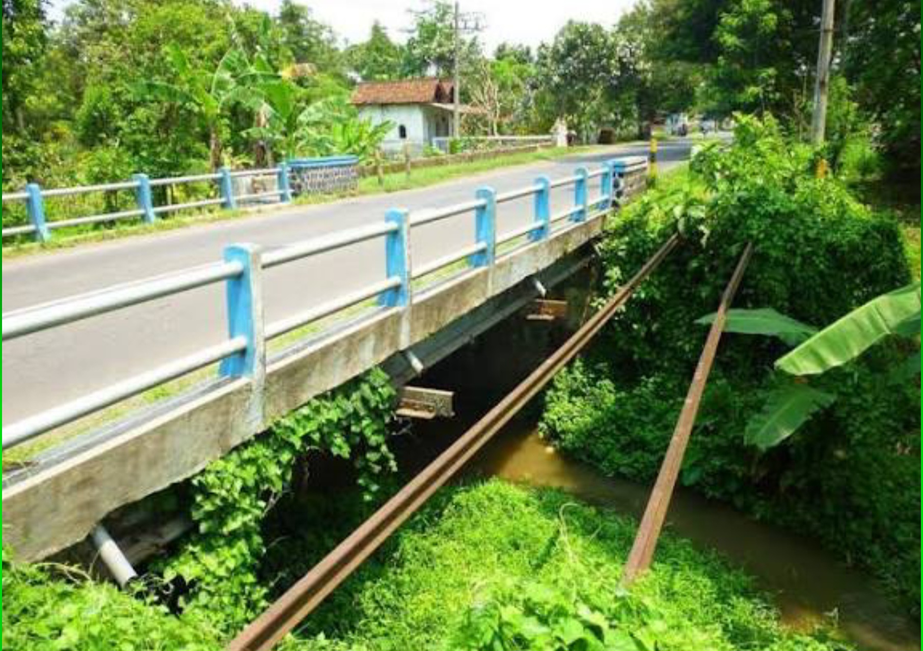 Jalur kereta api non aktif berpotensi hidupkan jalur logistik.