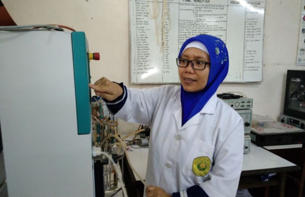 Dr Nurhayati, S.TP, M.Si.
