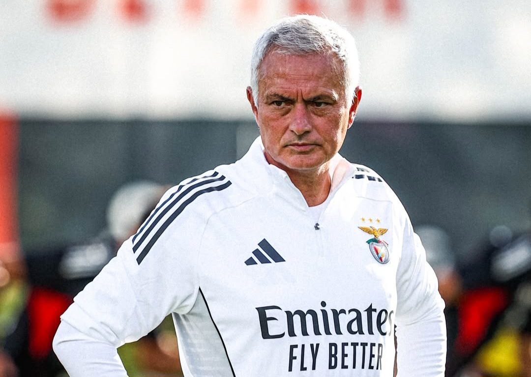 Jose Mourinho akan kembali ke Stamford Bridge.
