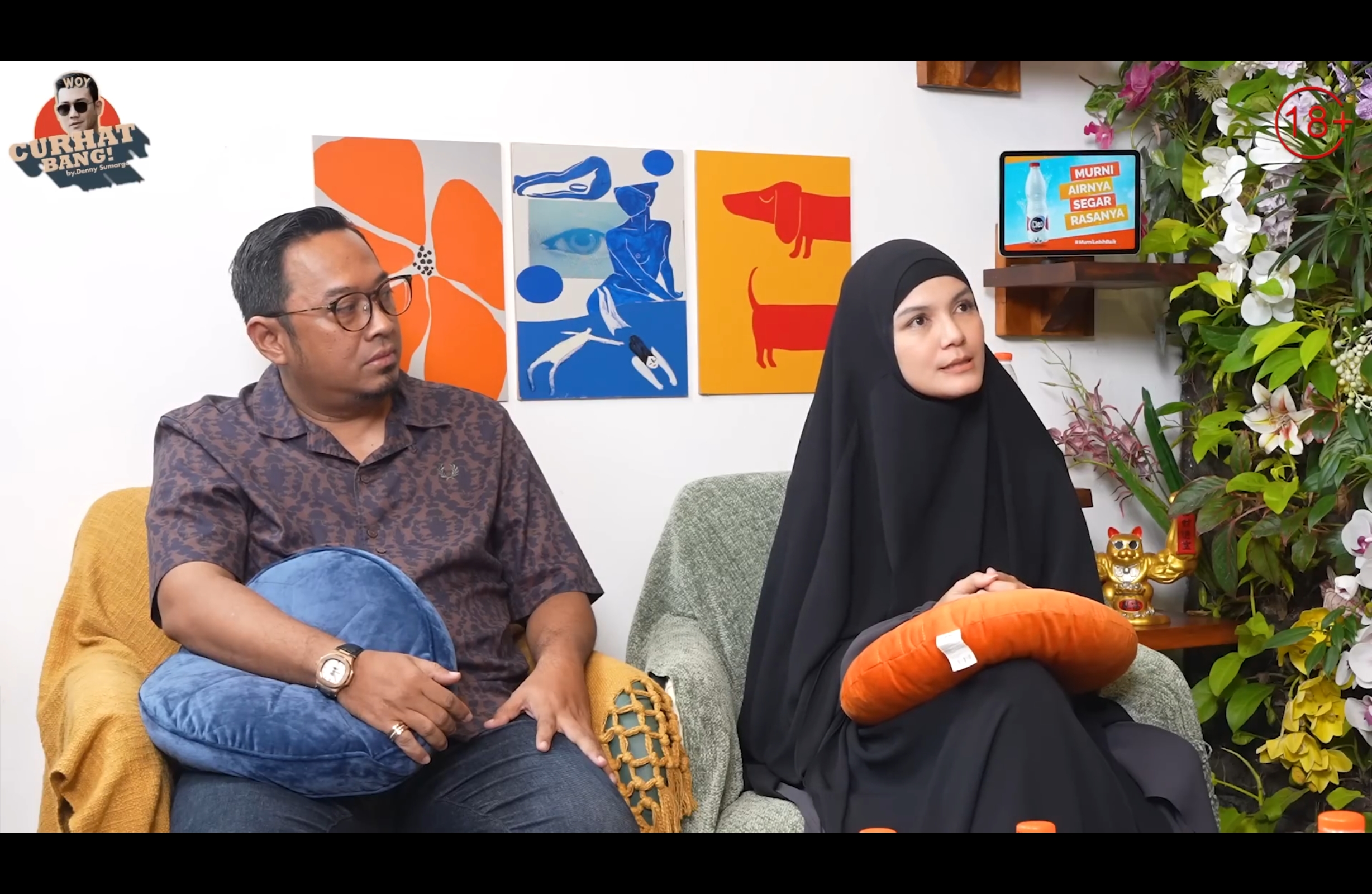 Nadya Almira saat memberikan klarifikasi dalam podcast Denny Sumargo.