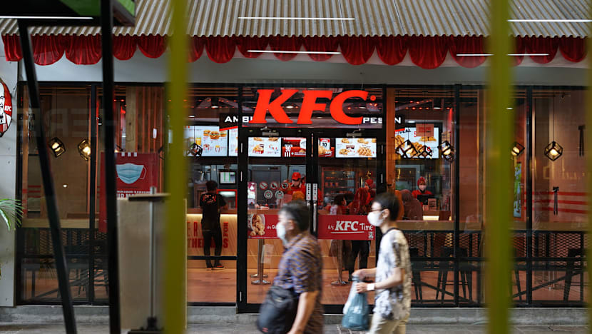 KFC Indonesia tutup 19 gerai, 400 karyawan terdampak PHK.