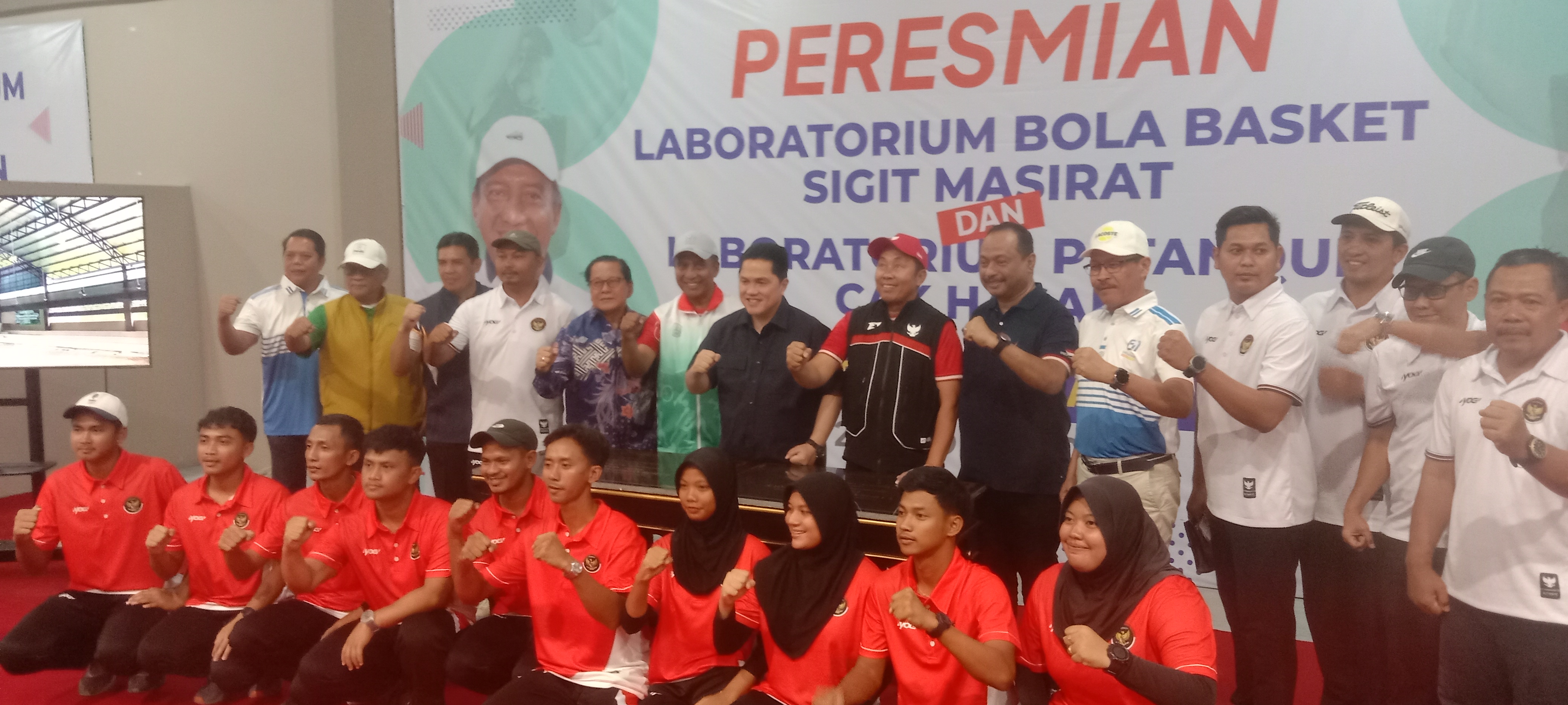 Menpora Erick Thohir meresmikan laboratorium Bola Basket Sigit Masirat dan Laboratorium Petanque Cak Hasan Universitas Negeri Surabaya (Unesa) di Fakultas Ilmu Keolahragaan dan Kesehatan (FIKK).