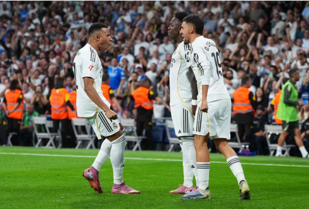 Kylian Mbappe dan Vinicius Junior jadi bintang kemenangan Real Madrid.