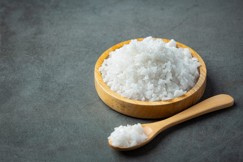 Beragam jenis garam, dari meja hingga Himalaya, punya manfaat berbeda untuk kesehatan dan cita rasa masakan.