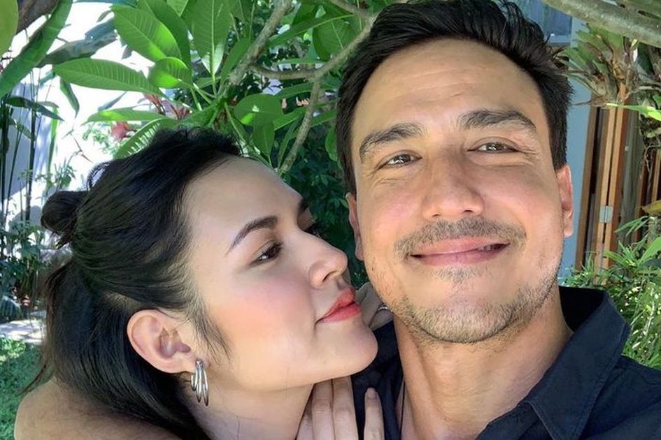 Setelah delapan tahun usia pernikahan, Raisa dan Hamish Daud diterpa isu perceraian.