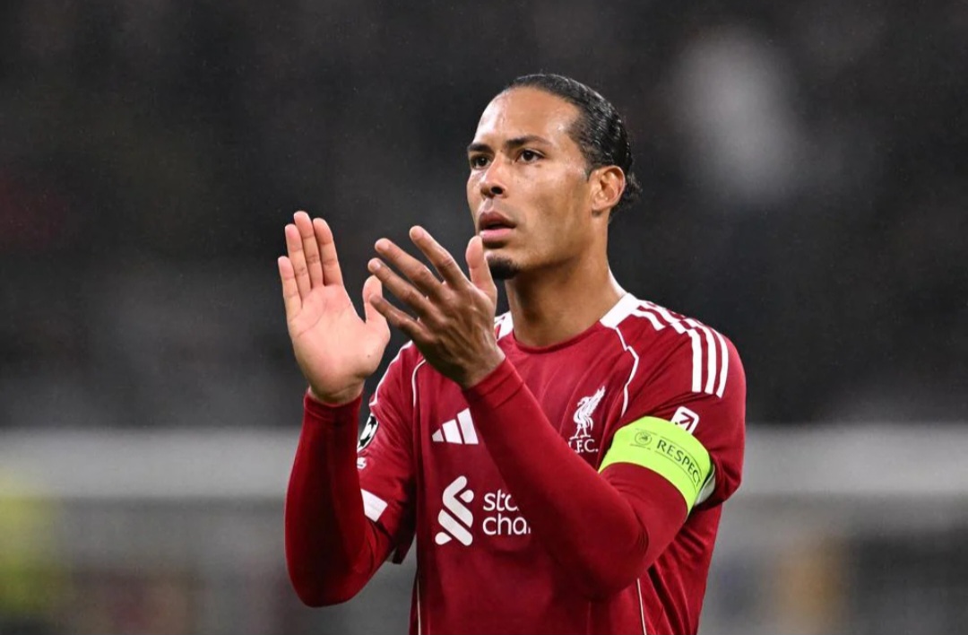 Virgil Van Dijk ikut mencetak gol saat Liverpool tundukkan Eintracht Frankfurt.