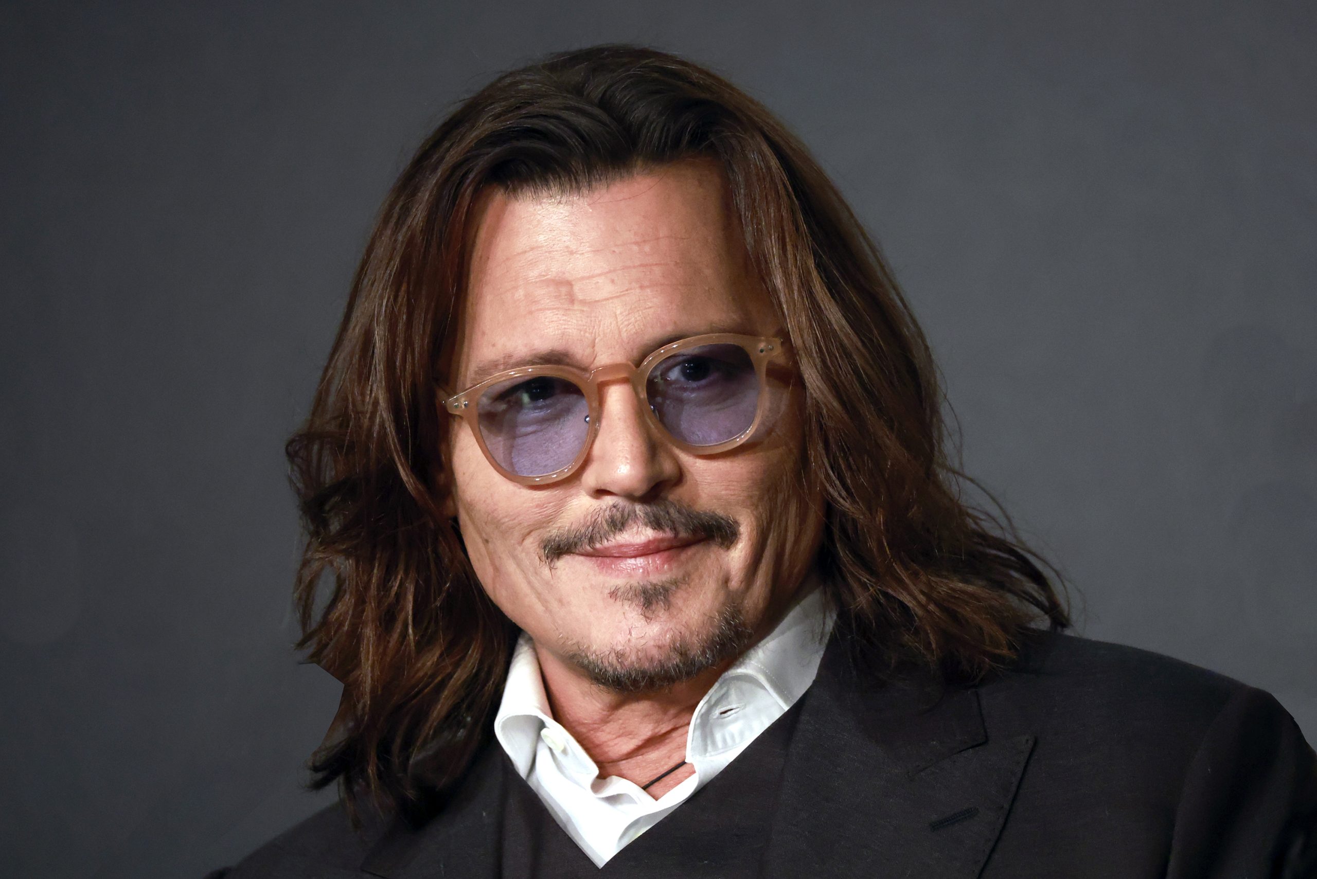 Johnny Depp bakal kembali ke studio besar Hollywood usai kasus pencemaran nama baik yang sempat membuatnya tersingkir dari industri arus utama.