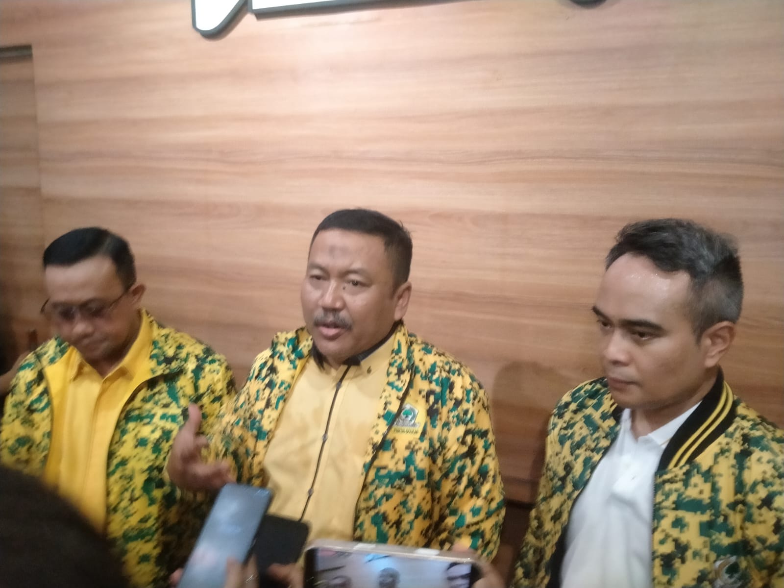 KOMITMEN: Dewan Pimpinan Daerah (DPD) Partai Golongan Karya (Golkar) Jawa Timur meresmikan Rumah Aspirasi.