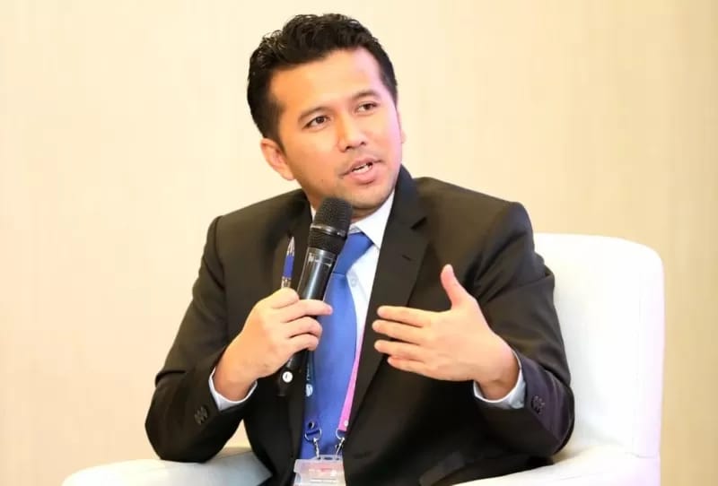 PROGRES: Wagub Jatim Emil Elestianto Dardak memastikan jalan tol Kertosono-Kediri tahap pembebasan lahan. (IST/RADAR SURABAYA)