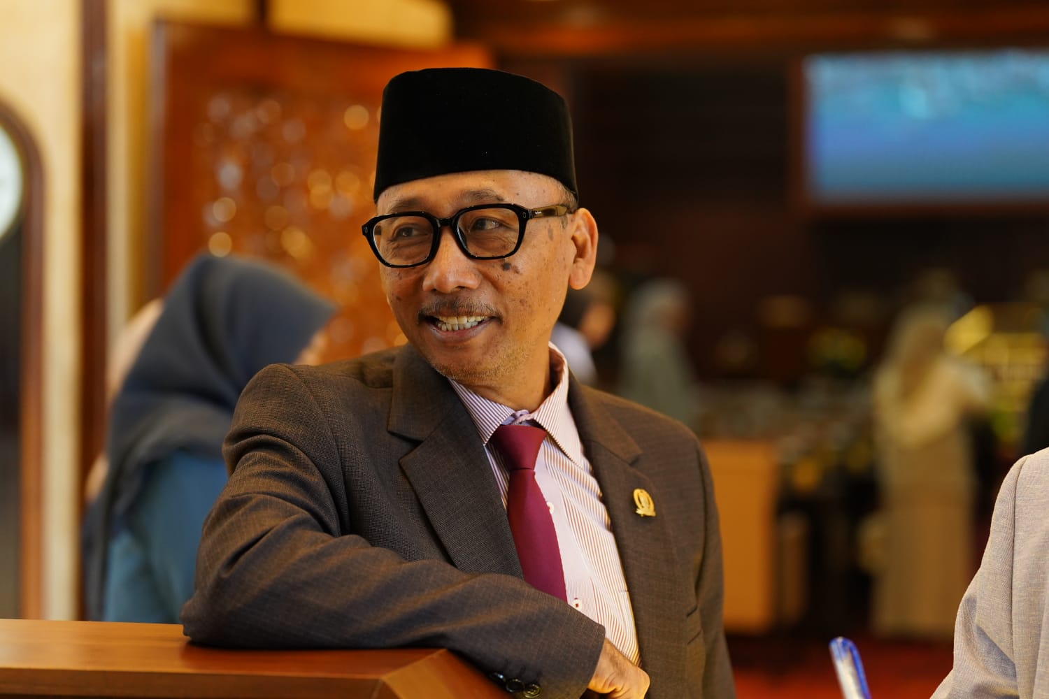 TERDATA: Anggota Komisi E DPRD Jawa Timur, Suli Daim, ungkap penderita HIV/AIDS di Jatim mencapai 65.238 orang. Surabaya jumlah kasus terbanyak. (IST/RADAR SURABAYA)
