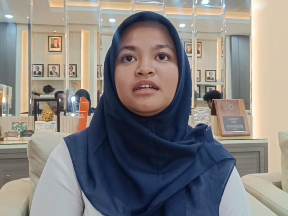 Nayla Furzatullah Azmi