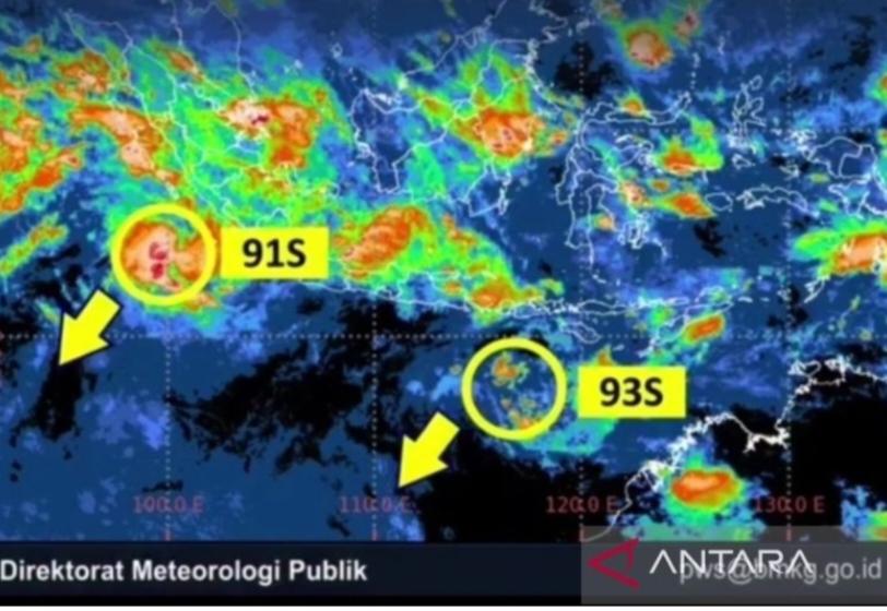 Tangkapan layar BMKG mendeteksi munculnya bibit siklon tropis 93S yang diperkirakan meningkatkan curah hujan di Bali pada 11-18 Desember 2025.