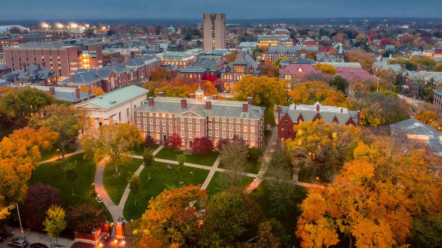 Universitas Brown yang menjadi lokasi penembakan massal yang menewaskan 2 orang.