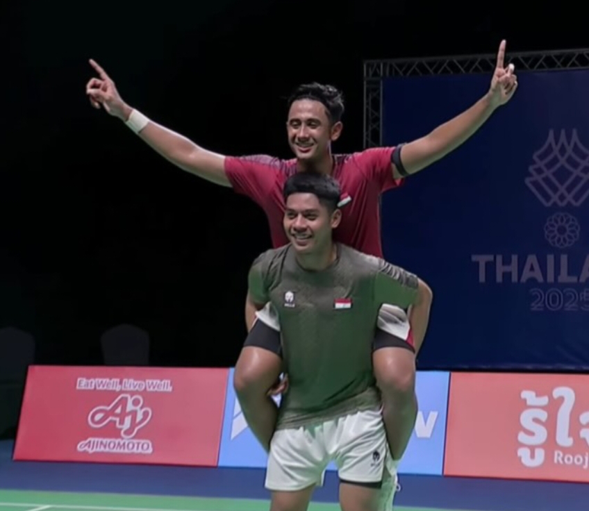 Alwi Farhan (20) dan Moh Zaki Ubaidillah (18)