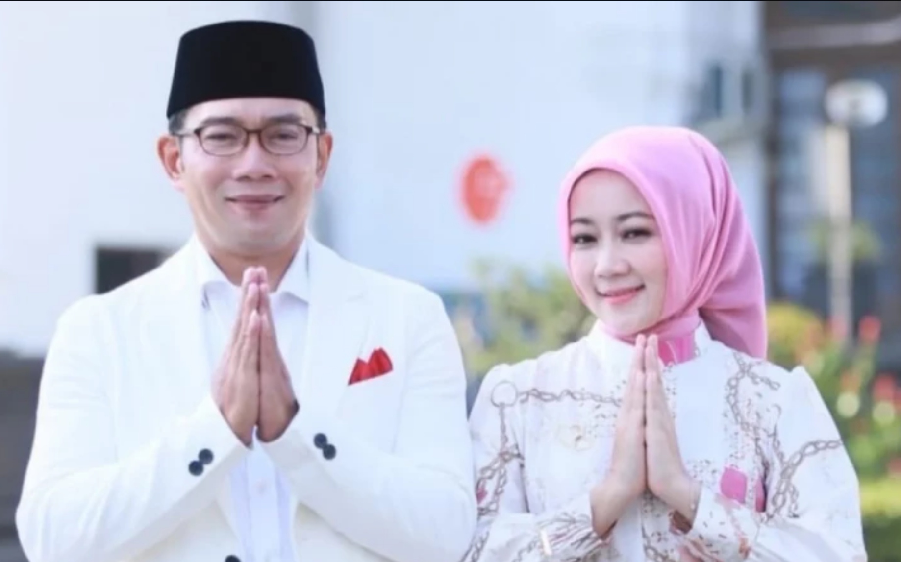 Gugatan cerai Atalia Praratya terhadap Ridwan Kamil menghebohkan publik, namun alasan perceraian bukan soal dugaan skandal dengan Lisa Mariana.