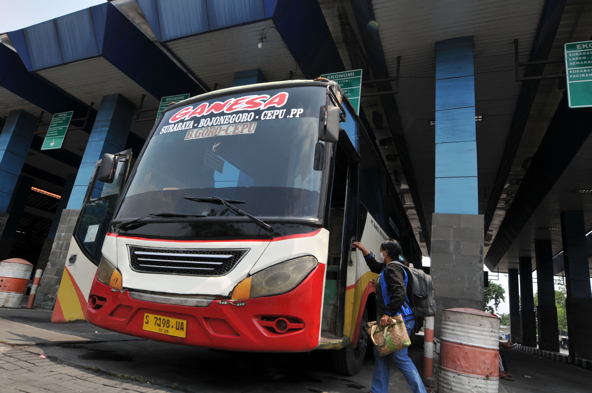 Organda Jatim memastikan tarif bus ekonomi tidak mengalami kenaikan selama libur panjang Nataru.