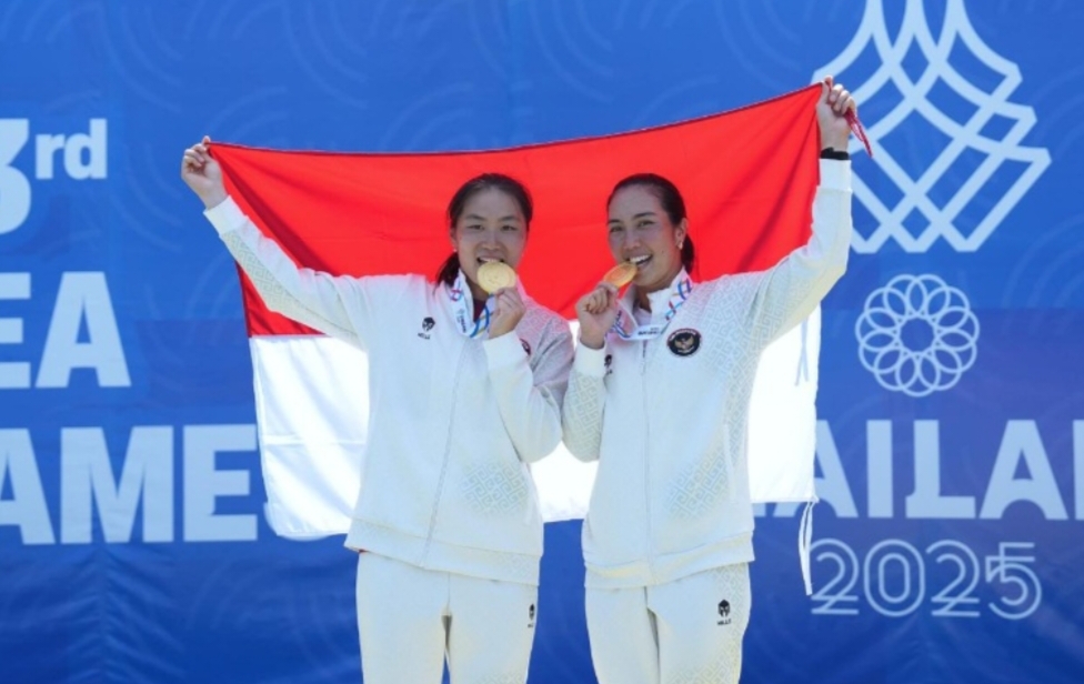 Perjuangan kontingen merah putih mengikuti SEA Games 2025 di Thailand berakhir dengan catatan impresif yaitu berhasil mempersembahkan 91 emas. Koleksi emas ini bukan hanya melampaui target awal 80 ema