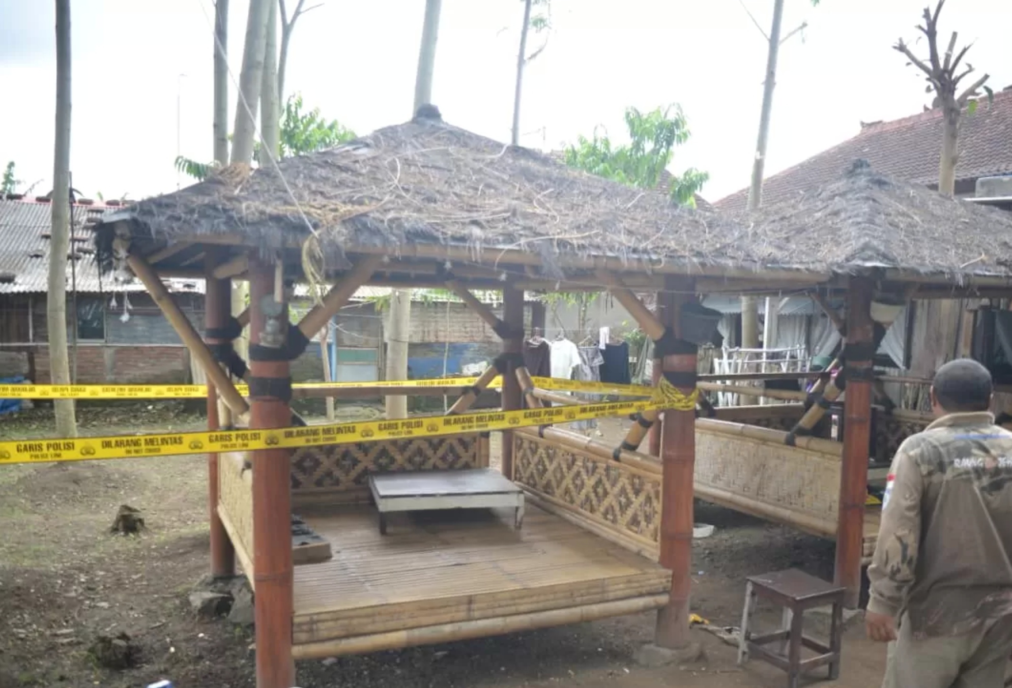 Lokasi pesta miras di Jalan Bungur, Kelurahan Gebang, Kecamatan Patrang yang mengakibatkan enam orang meninggal.