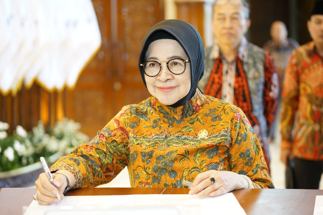 Ketua Fraksi PDI Perjuangan DPRD Jawa Timur, Wara Sundari Renny Pramana