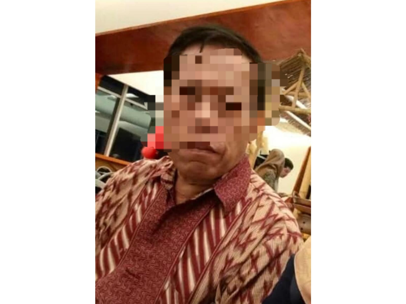DITANGKAP: Kakek berinisial DR ditahan usai ditetapkan sebagai tersangka kasus pelecehan seksual di Sukomanunggal, Surabaya. (IST/RADAR SURABAYA)